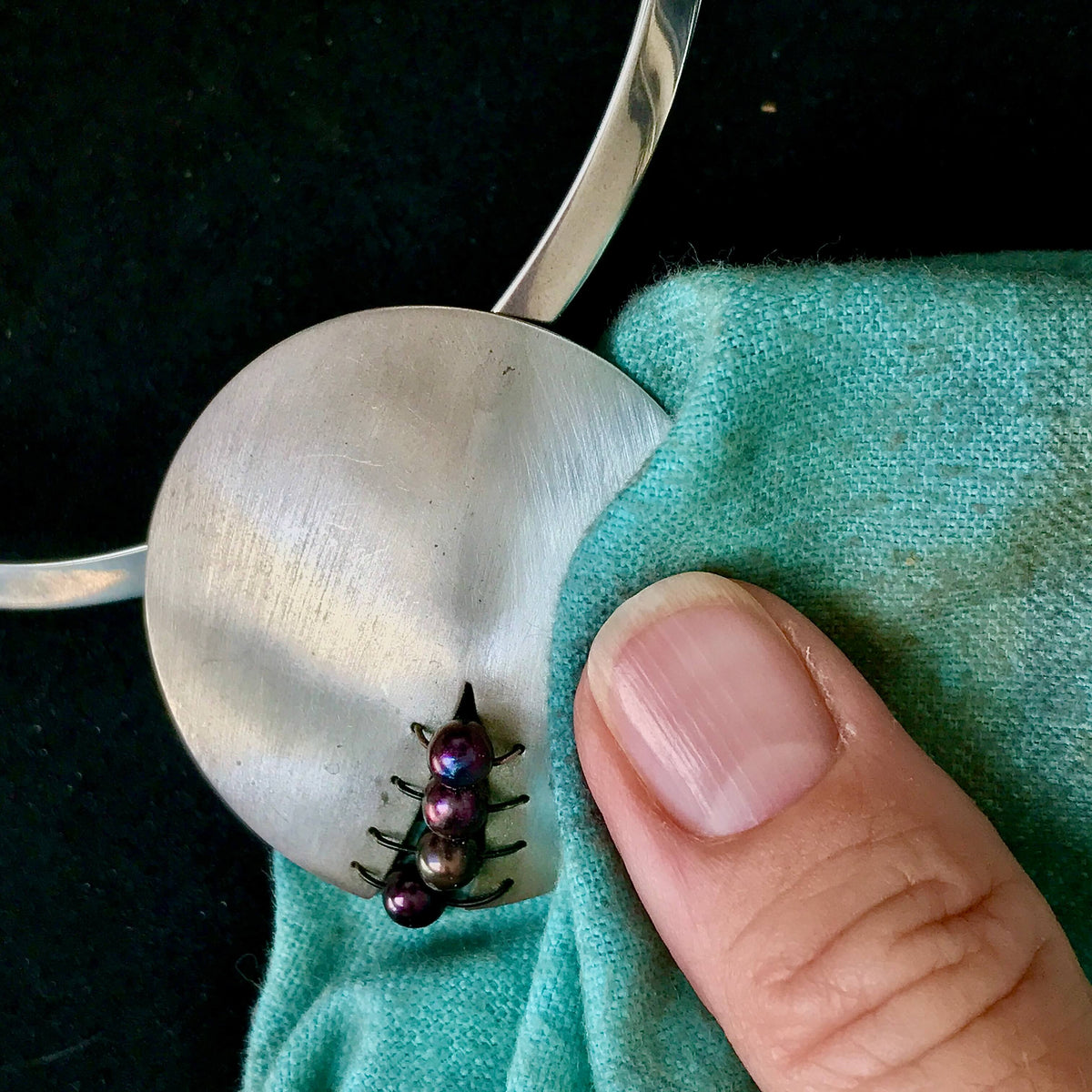 How to Maintain Silver and Gold Jewellery