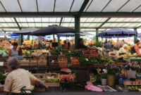 Market Trends in Platinum Diamond Sales